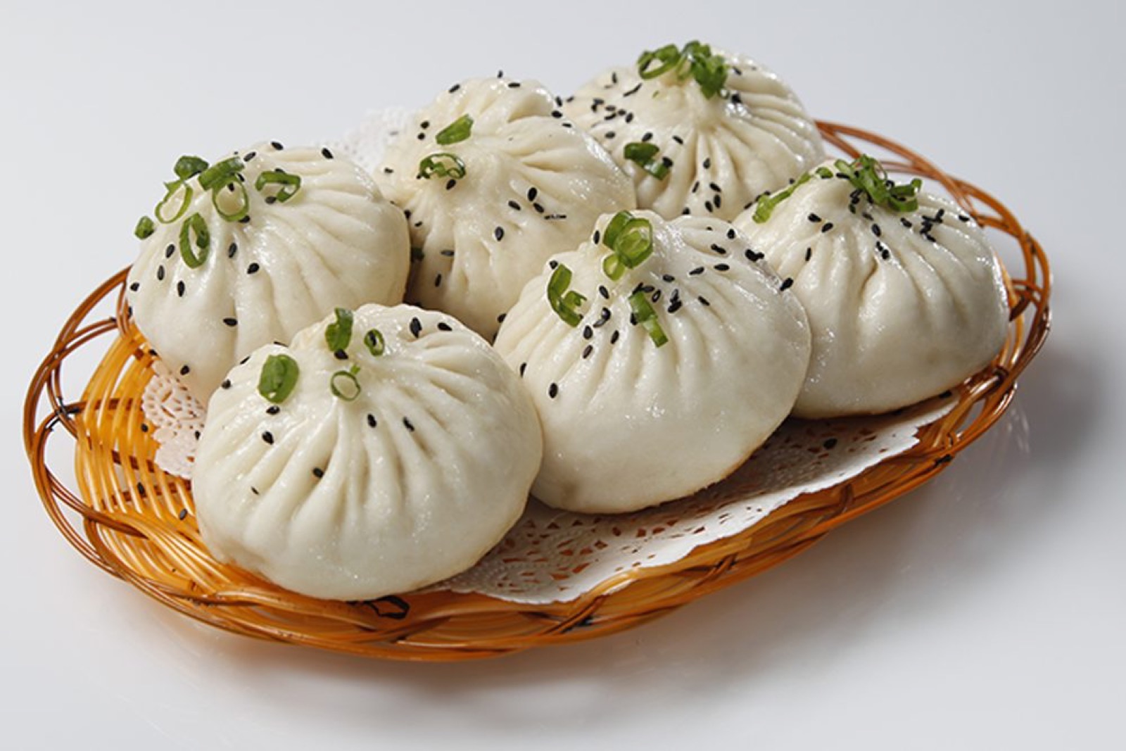 Pan fried pork bun with crispy golden bottom